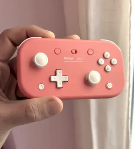 8BitDo Lite 2: the inexpensive mini controller that will never leave your bag (really)