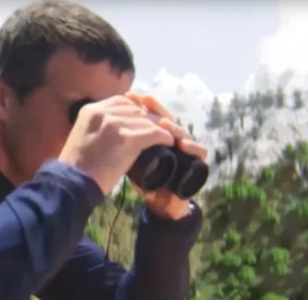 Bear Grylls arrives in Minecraft | Unusual